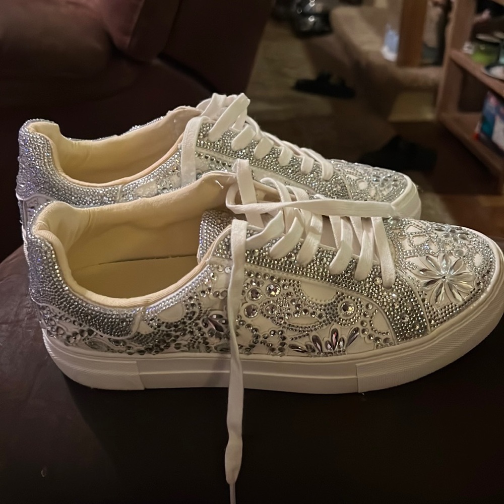 Woman’s betsey johnson sneakers